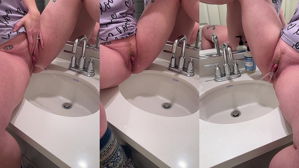 two huge pees in both sinks (Naughtytalulah) two huge pees in both sinks (Naughtytalulah)