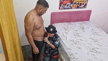 Meu amigo Boyceta adora dar o cu.