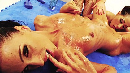 Three Sexy Lesbian Girls Play With Each Other And Get Off Together