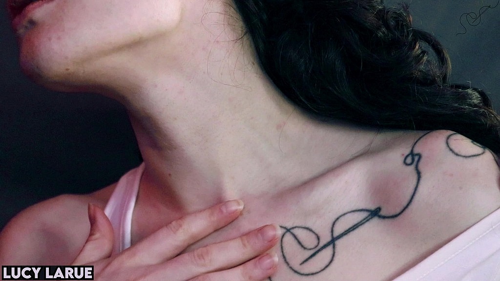 “neck worship” (Lucy LaRue) “neck worship” (Lucy LaRue)