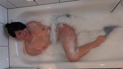 Stepdad fucks me in the bathroom while stepmom cooks in the kitchen.