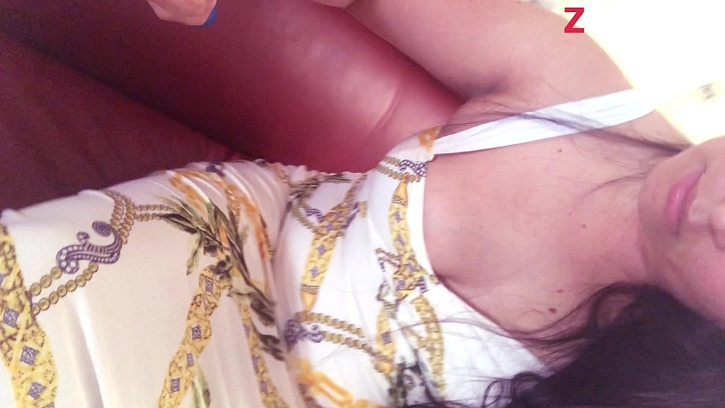 Crystalhousewife: sexy vestido ajustado blanco con flores debajo gran culo y vagina soy una ama de casa muy caliente y pervertida (AnalVids.com) sexy vestido ajustado blanco con flores debajo gran culo y vagina soy una ama de casa muy caliente y pervertida (Crystalhousewife)