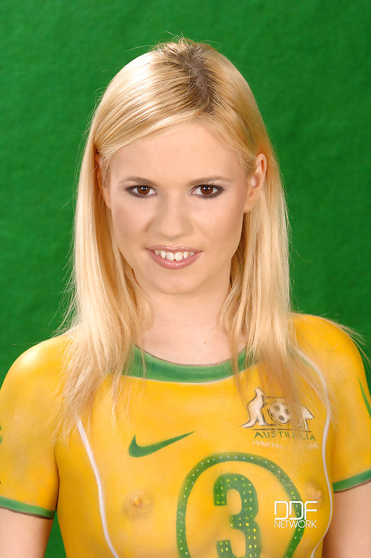 Hot young babe posing #1