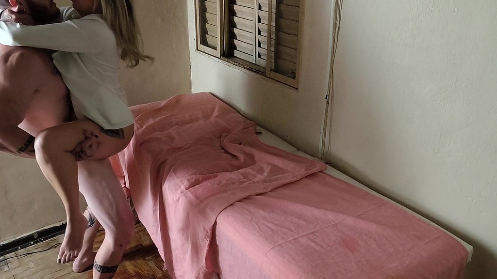 recebi uma massagem deliciosa depois fodemos gostoso (Carmona, Agata Khalifa) recebi uma massagem deliciosa depois fodemos gostoso (Carmona, Agata Khalifa)