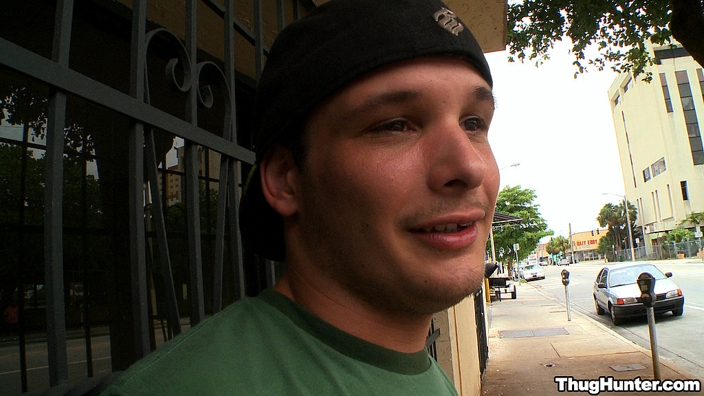 getting lo on the beezy (Ricky Stone, Sean Bow) getting lo on the beezy (Ricky Stone, Sean Bow)