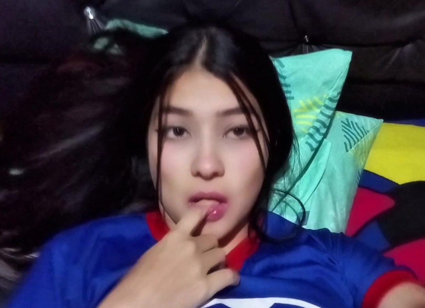 Espere A Que El Cornudo Saliera De Casa Para Darle Mi Cono A La Polla Grande ( Xvideos Red)