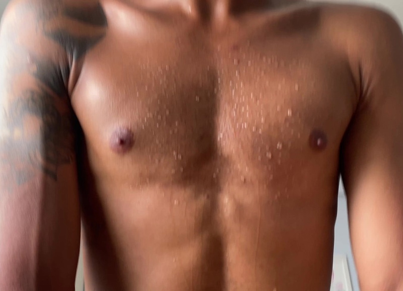 Assim Que Se Acorda Uma Mulher