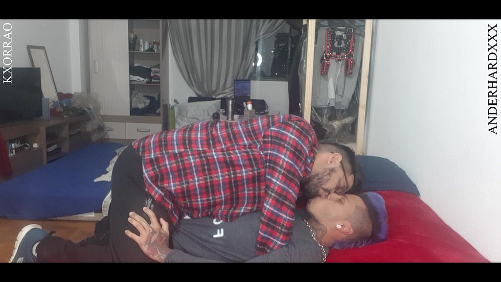 chegando e fudendo meu puto! (Jose, Kxorrao) chegando e fudendo meu puto! (Jose, Kxorrao)