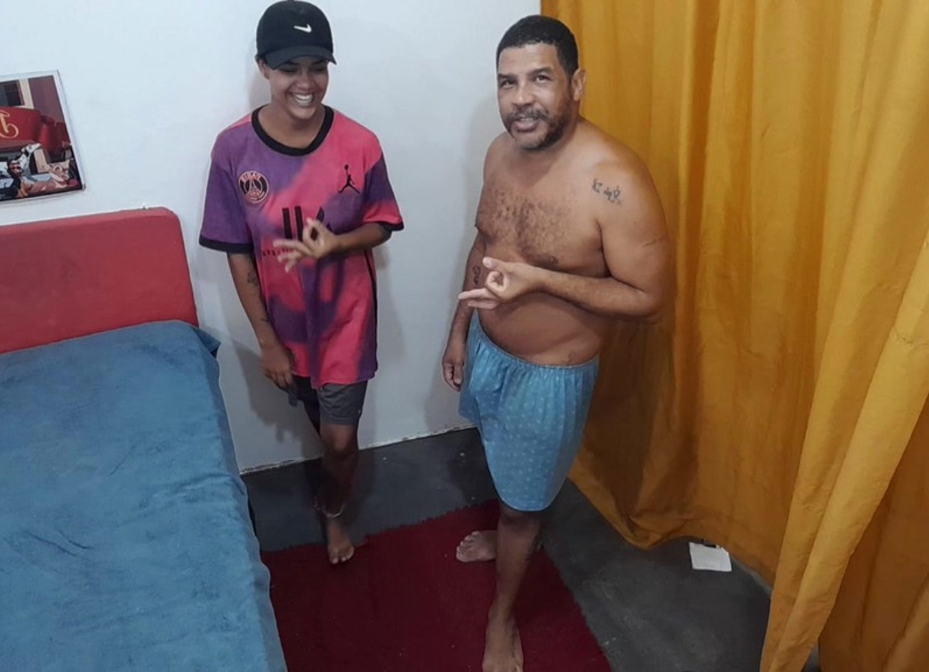 Botando No Cuzinho Do Thalyssoneu Amigo Boyceta