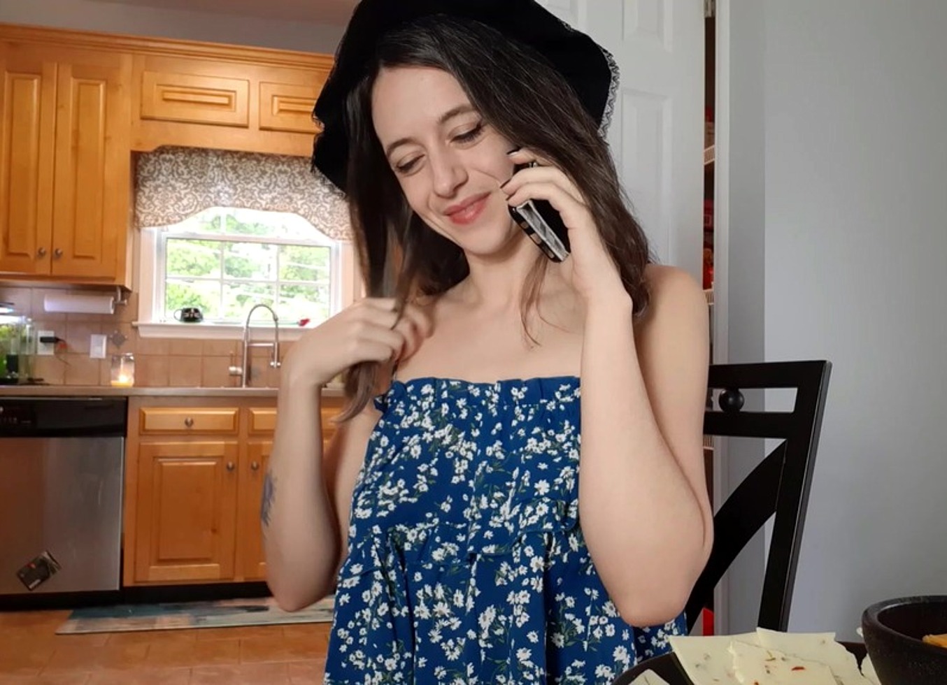 Cooked For Vore Dinner: Covered In Cheese By Sage Eldritch