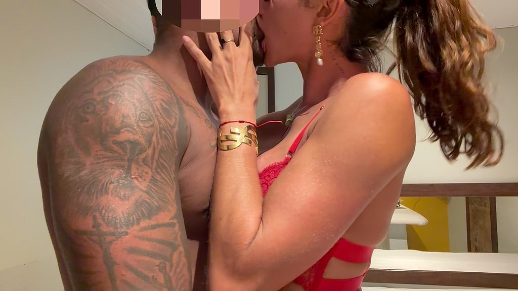 gozei com o negao dotado me fodendo. ele gozou duas vezes! (Menzorra1, Agata Lira) gozei com o negao dotado me fodendo. ele gozou duas vezes! (Menzorra1, Agatha Lira)