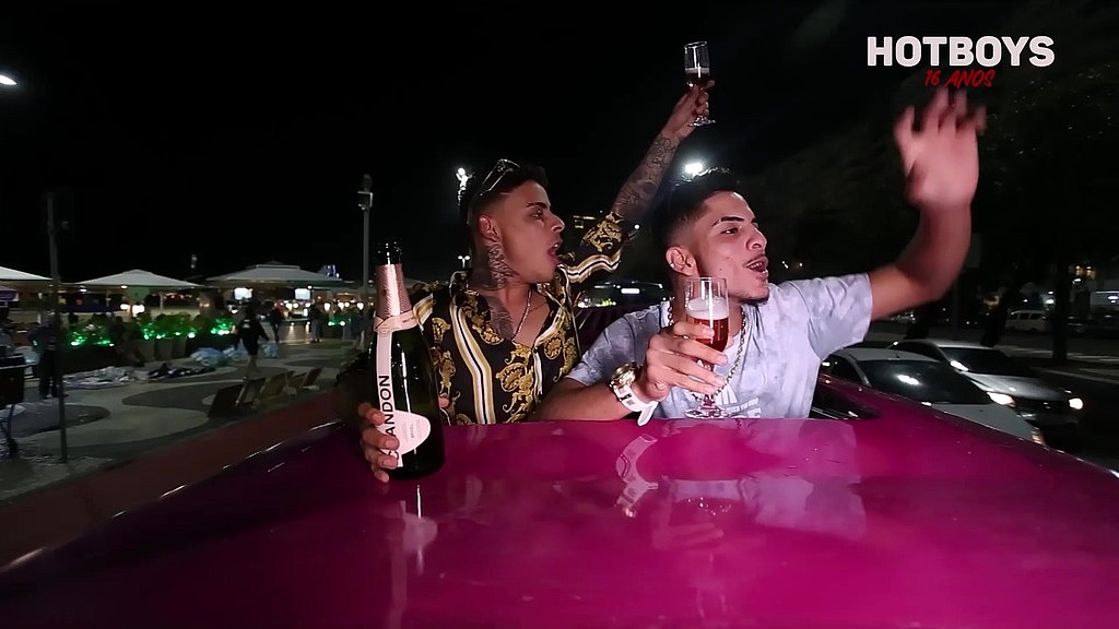 dia que botei pra foder numa limousine pelo rio de janeiro kkkkkk (Igor Baianinho, Luis Leite, Mlk Edu) dia que botei pra foder numa limousine pelo rio de janeiro kkkkkk (Igor Baianinho, Luis Leite, Mlk Edu)