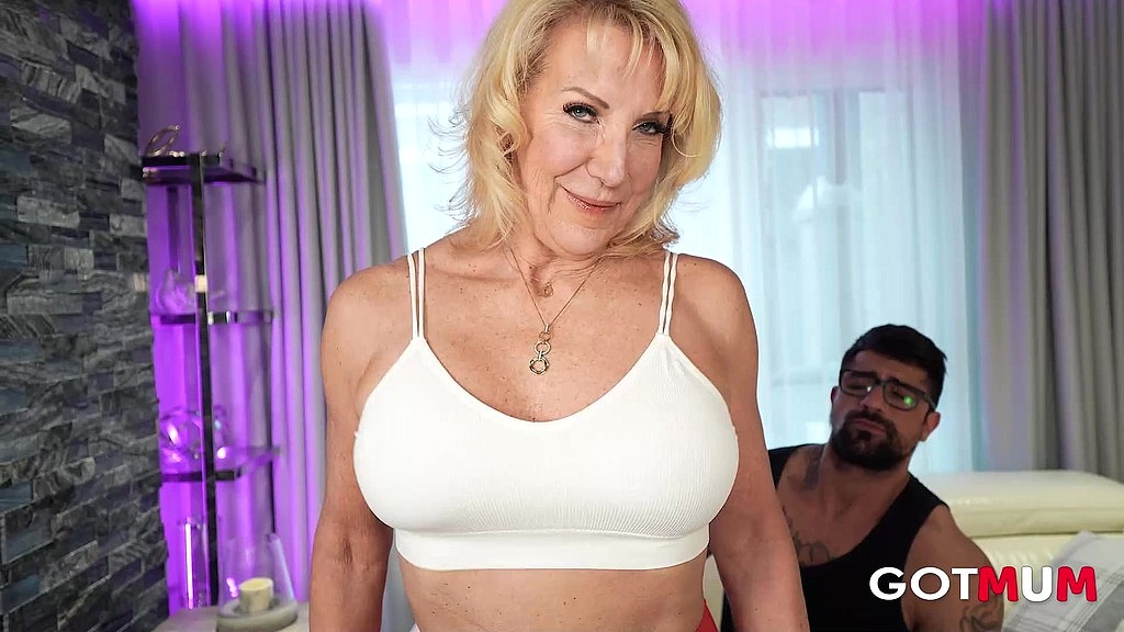 got mum - a perfect boobs stepmother is gagged hard by fresh cock. (Ryan Bones, Bianca) got mum - a perfect boobs stepmother is gagged hard by fresh cock. (Ryan Bones, Bianca)