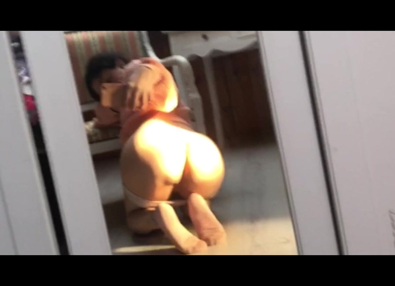 My Big Butts Shine in the Sun!