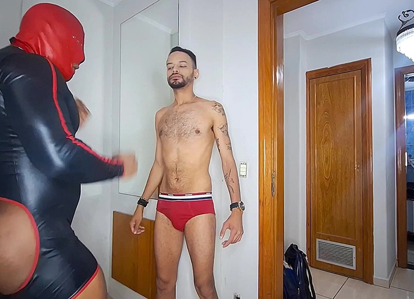 Video Novo - Macho Hetero Professor De Uma Rede De Academias Deu O Cuzao Malhado No Sigilo - Foda Completa