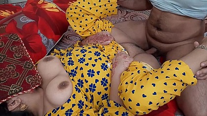 Indian Bhabhi got her boor chudai done with her husband, boobs sucking in homemade