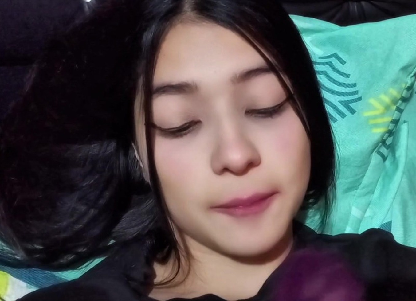 Latina De Grandes Tetas Pillada Con El Novio De Su Hermanastra En Video Llamada ( Sheer Complete Version)