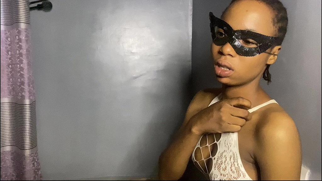 шоколадна красуня чудово робить мінет (Xfortune2, Ladieeb) chocolate babe gives amazingly good blowjob (Xfortune2, Ladieeb)