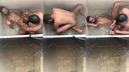 Fucking the little slut in the bathtub (Part 1)