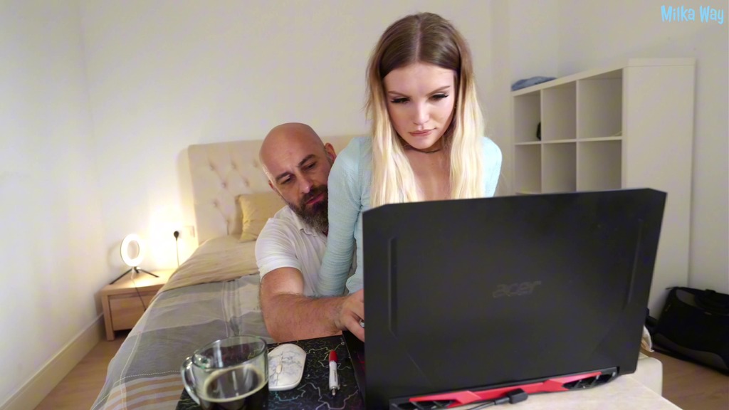 broke the computer! i want my stepfather to poke his dick in my pussy while he fixes it. cum in my mouth - i m happy