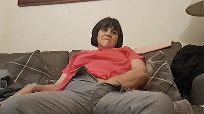 Stepson wants to see stepmom's open mature pussy