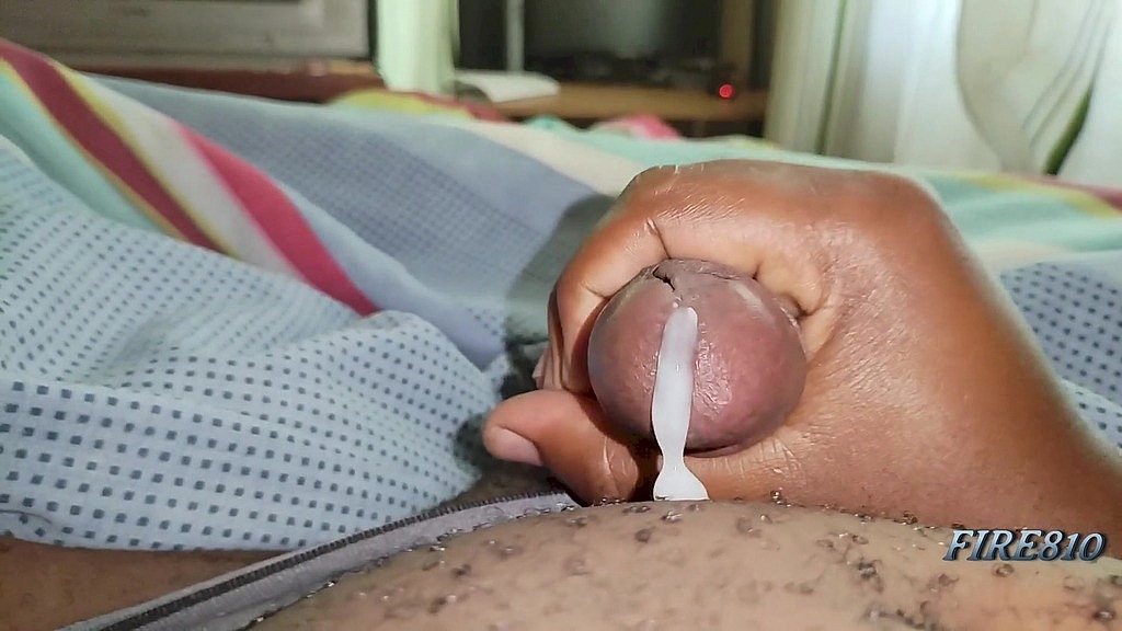 fire_pussy-worshipper stroking a cock in close-up for a thick nut (Firegp) fire_pussy-worshipper stroking a cock in close-up for a thick nut (Firegp)