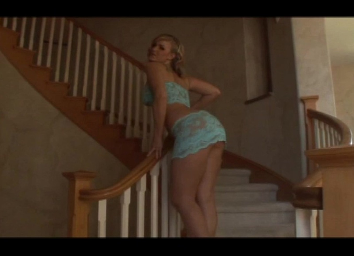 Interracial Fuck For Daryn Darby