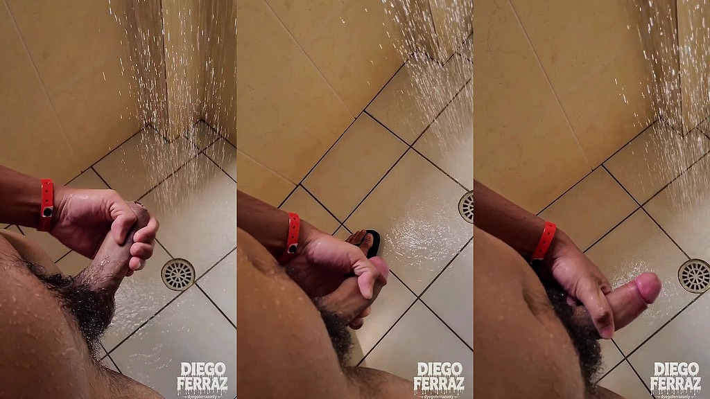 gozando no banheiro da escola (Ferrazonly) gozando no banheiro da escola (Ferrazonly)