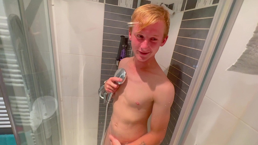 franta - shower - preparation (Scoout007,Frantik) franta - shower - preparation (Scoout007,Frantik)