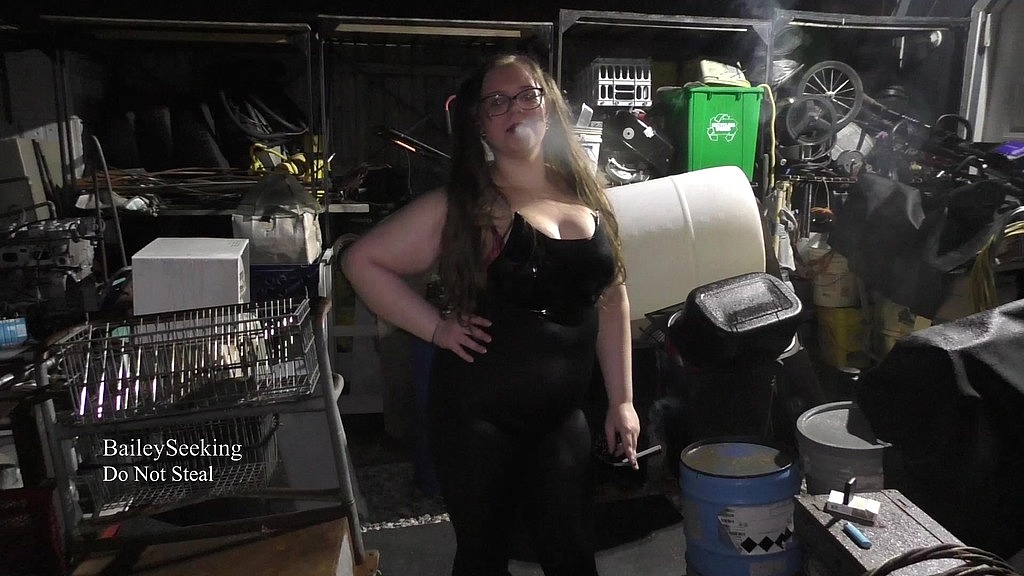 sexy catsuit smoke (Bailey Seeking) sexy catsuit smoke (Bailey Seeking)
