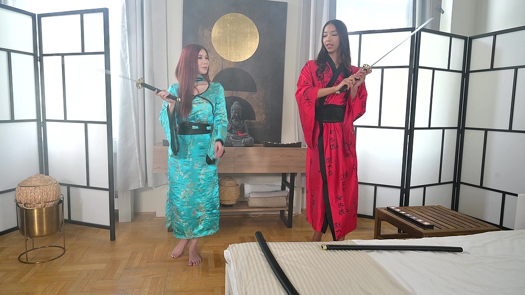 kimono cuties lia lin and april maxima ditch glass dildo for masseurs cock