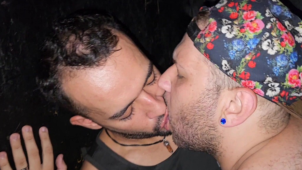o pau cantou no reino do dark room, muita pica nesse rabao branquinho. (Evilasio Nogueira Lima, O Puto Sp, Socyal Sem Camisa) o pau cantou no reino do dark room, muita pica nesse rabao branquinho. (Evilasio Nogueira Lima, O Puto Sp, Socyal Sem Camisa)