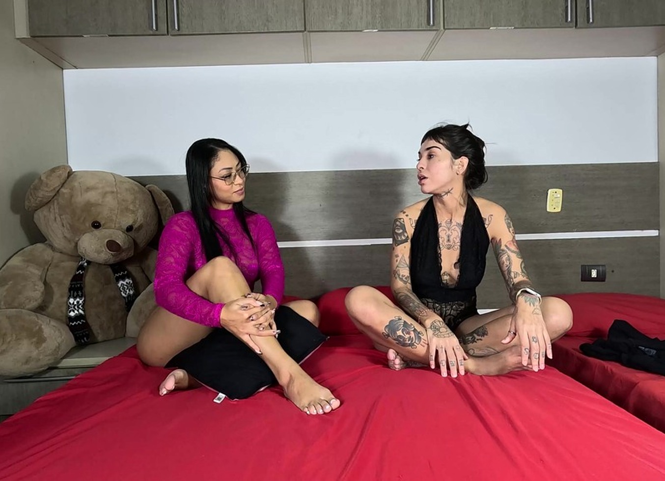 Entrevista Seguido De Uma Orgia Com - Nikatsu