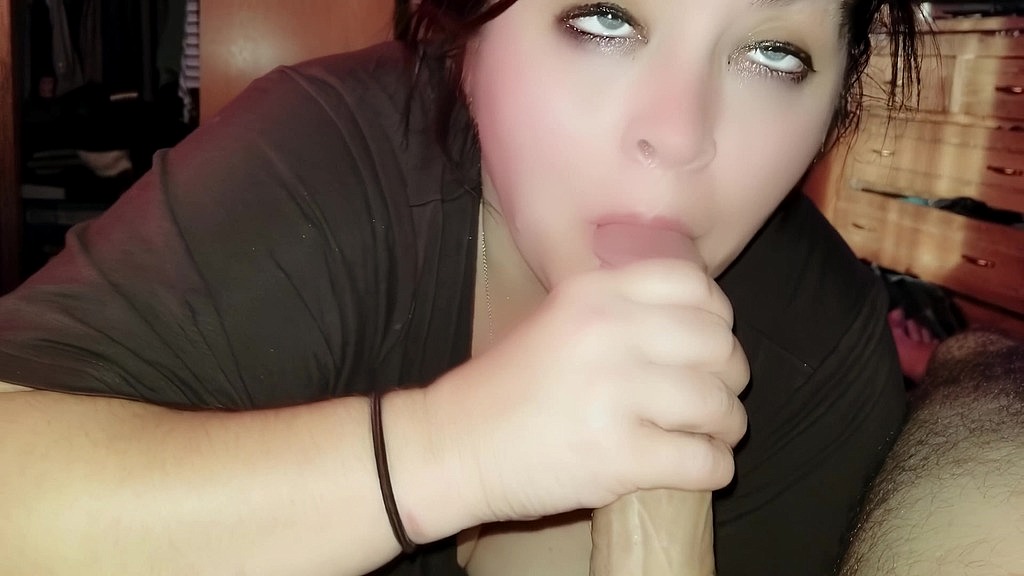sexy bbw licks cum out of her hand - remaster (Sexynebbw, Sexynebbwhusband) sexy bbw licks cum out of her hand - remaster (Sexynebbw, Sexynebbwhusband)