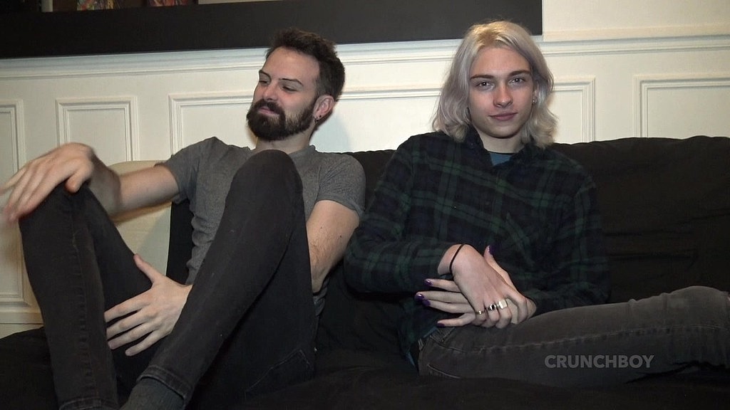 jeune minet baise par un beau barbu hetero (Rex Helix, Crunch Germain) jeune minet baise par un beau barbu hetero (Rex Helix, Crunch Germain)