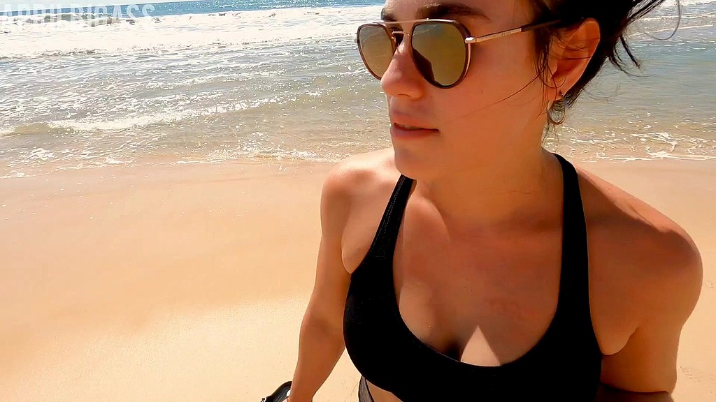 drinking pee on the beaches of brazil, i swallowed more than 3 liters (Ragnarok, Aprilbigass) drinking pee on the beaches of brazil, i swallowed more than 3 liters (Ragnarok, Aprilbigass)