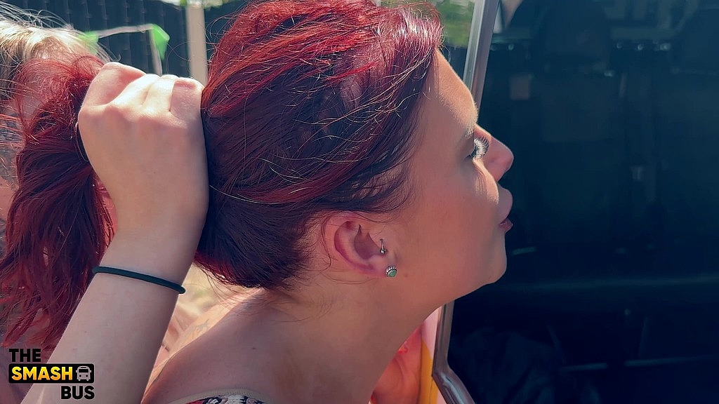 Chris Cobalt, Jasmine Brooks, Mark Gotham, Lila Storm, Calvin Clein: gangbang anale con creampie sullo Smash Bus (AnalVids.com) anal creampie gangbang on the smash bus (Chris Cobalt, Jasmine Brooks, Mark Gotham, Lila Storm, Calvin Clein)