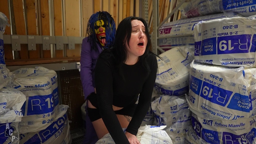 Гіббі вітає мене в Lowes (Raven Vice, Gibby The Clown) gibby welcomes me to lowes (Raven Vice, Gibby The Clown)