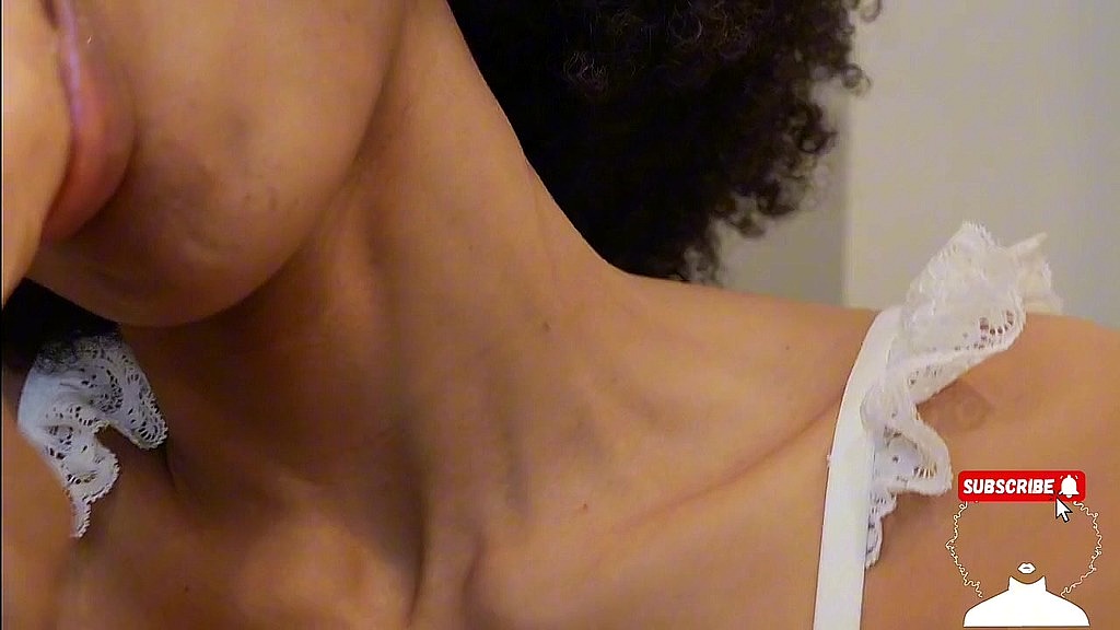 Sexybee_official: asmr мінет, тато, чи можу я витерти твої яйця, будь ласка (AnalVids.com) asmr blowjob, daddy can i drian your balls please (Sexybee_official)