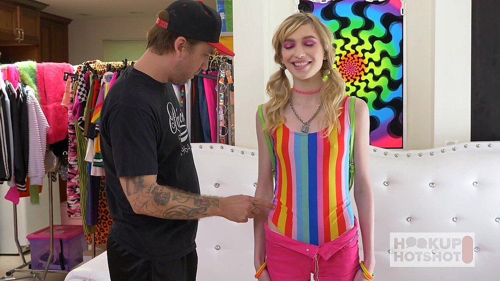 blonde cutie mackenzie moss gives some raw love to a rough donger! (Mackenzie Moss, Bryan Gozzling) blonde cutie mackenzie moss gives some raw love to a rough donger! (Mackenzie Moss, Bryan Gozzling)