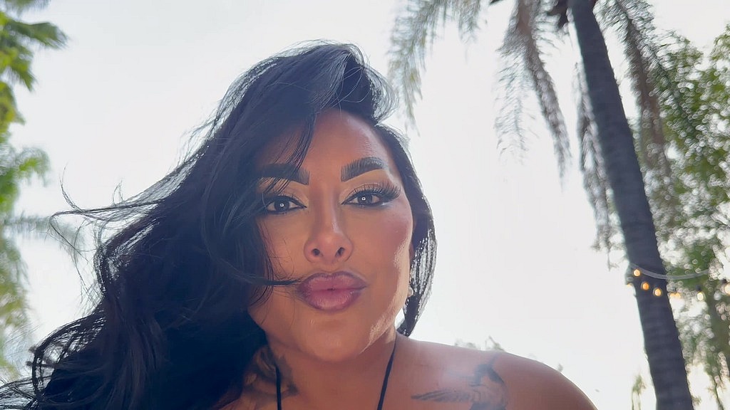 thick busty kiara mia drilled on pov (Kiara Mia, Alfie) thick busty kiara mia drilled on pov (Kiara Mia, Alfie)