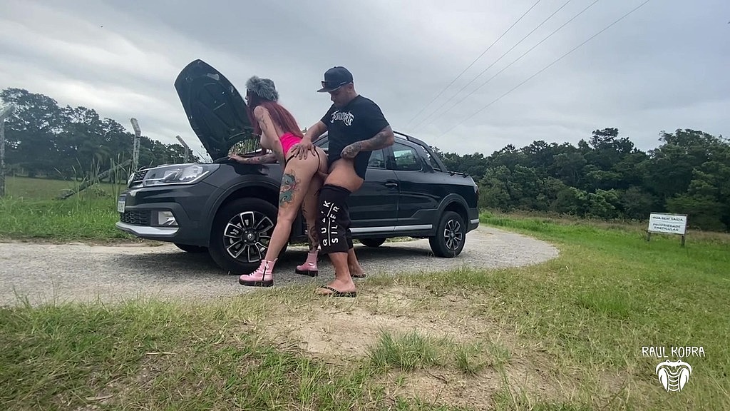 o carro da gostosa qubrou e ela me pagou com a buceta (Raul Kobra, Zara snake) o carro da gostosa qubrou e ela me pagou com a buceta (Raul Kobra, Zara snake)