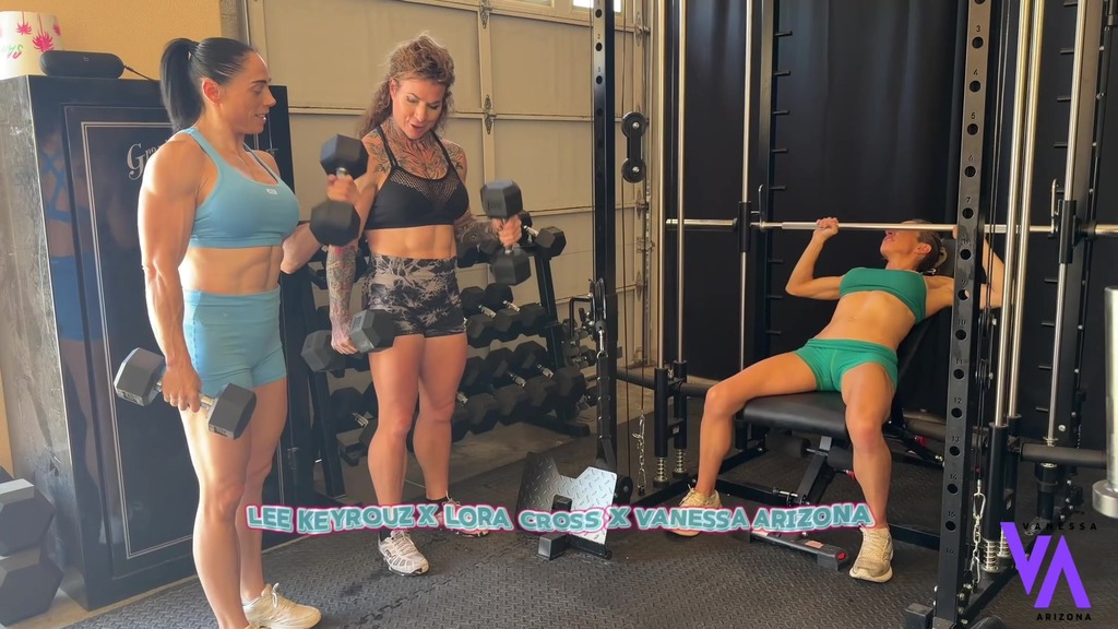 muscle mommy training day – vanessa arizona and lee keyrouz dominate lora cross