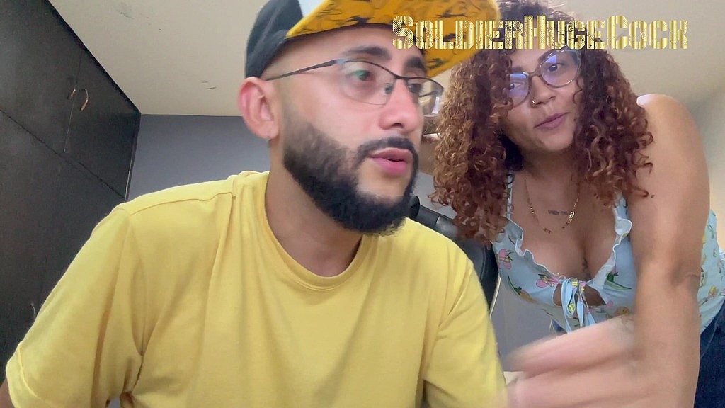RoxanaCaputo, SoldierHugeCock: the milf roxana visits me and ends up sucking my cock (AnalVids.com) the milf roxana visits me and ends up sucking my cock (RoxanaCaputo, SoldierHugeCock)