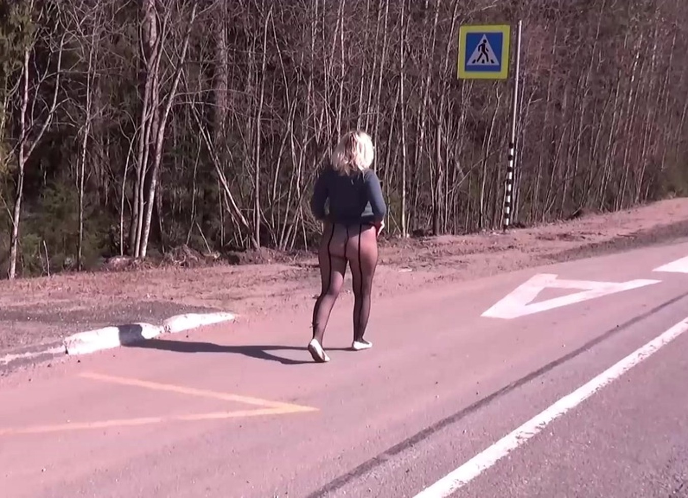 Nylon Ass Walk On Road 2