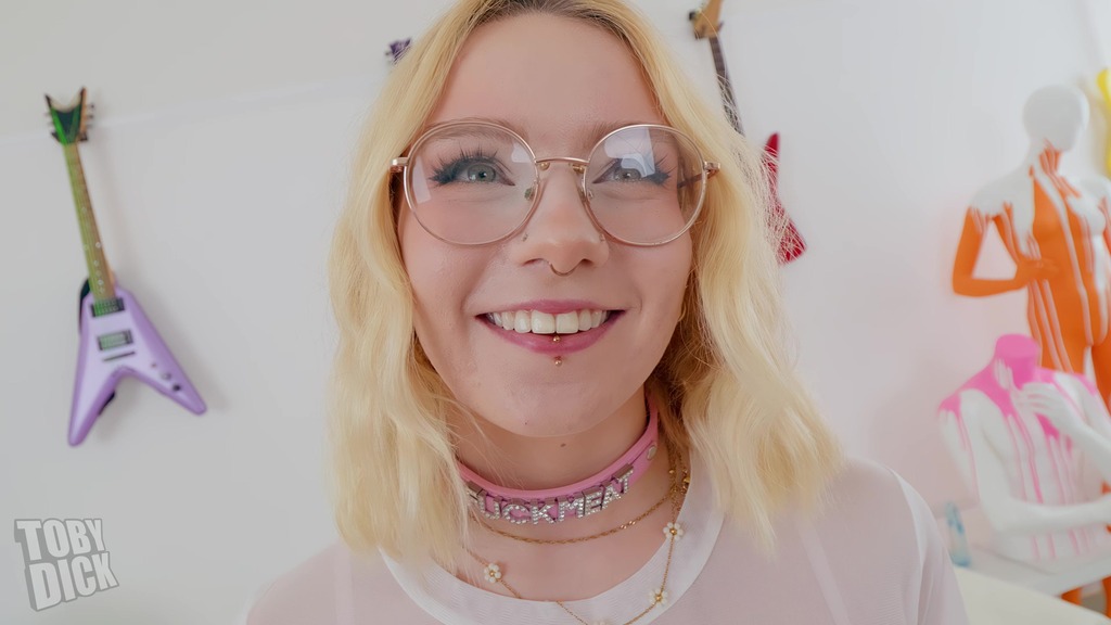 brutal time for daisy dayz - throat and pussy fucked hard - makes her dizzy
