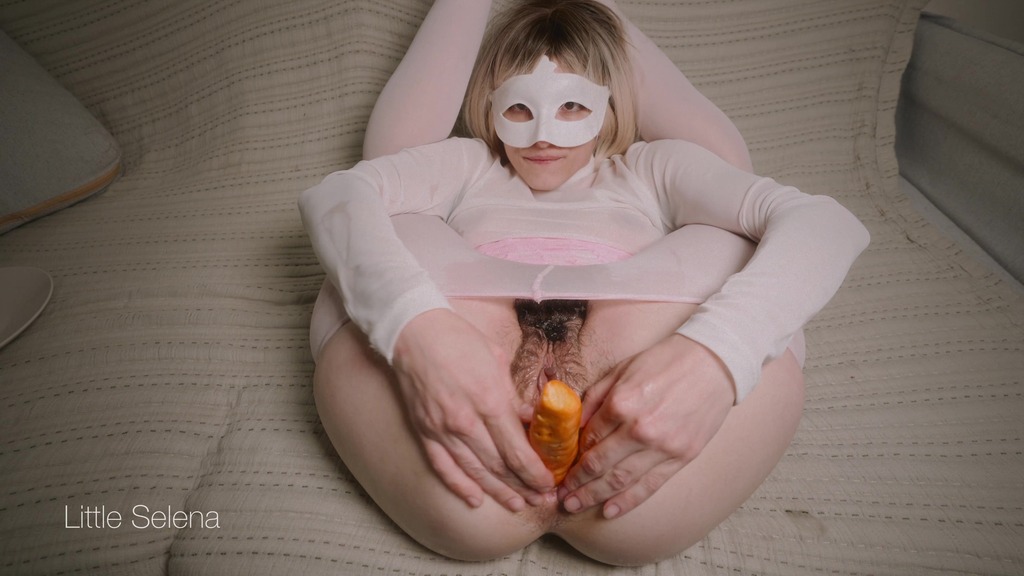 my butt can`t hold anything
