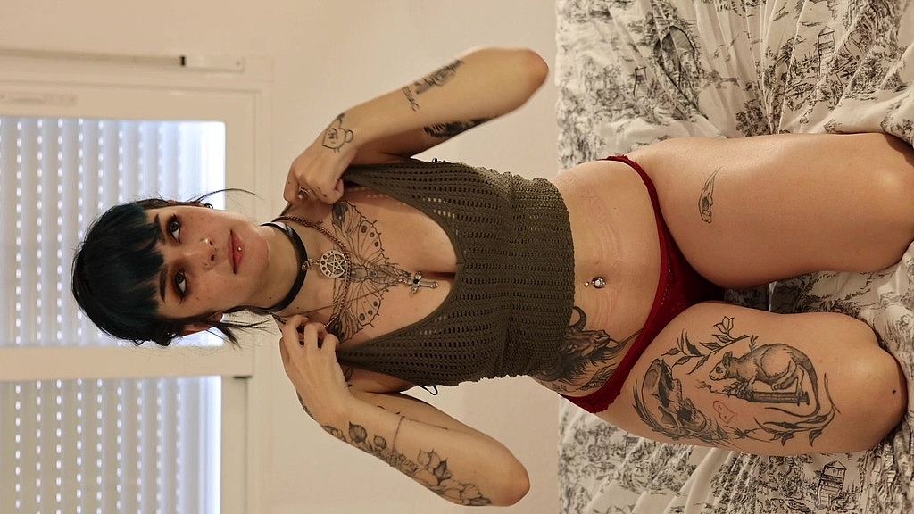 big titty goth girl seeks more distraction from her stalker ex (Zaddy, KattXxX) big titty goth girl seeks more distraction from her stalker ex (Zaddy, KattXxX)