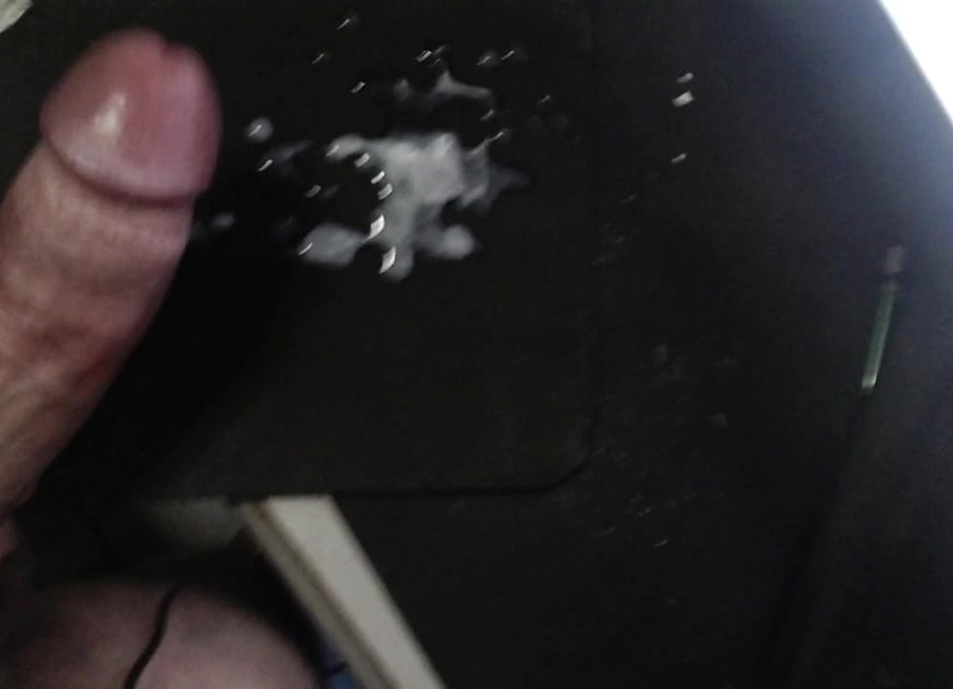 Edge Session with Huge Cum
