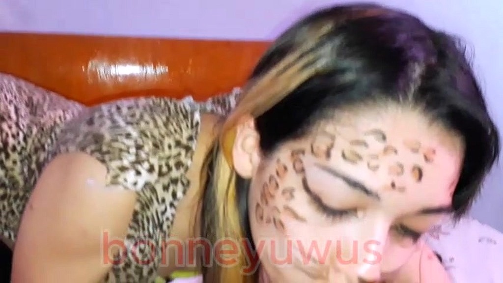 bonneyuwu - 8:27 mamanda cosplay gatita , animal print, pete (Bonneyuwu, Maxxxwels) bonneyuwu - 8:27 mamanda cosplay gatita , animal print, pete (Bonneyuwu, Maxxxwels)